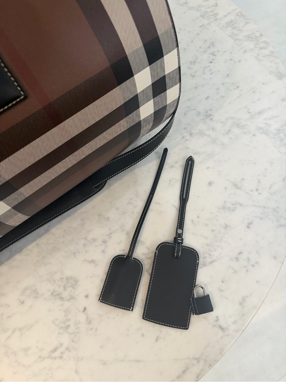 Burberry Brown Plaid Duffel Bag & Backpack with Black Trim - Picture 3 of 4